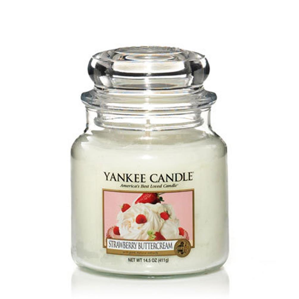 Yankee Candle Strawberry Buttercream Medium Jar £11.96
